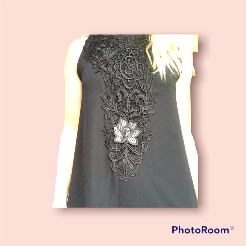 I.ner ; Stitch Fix Black tank top with lace